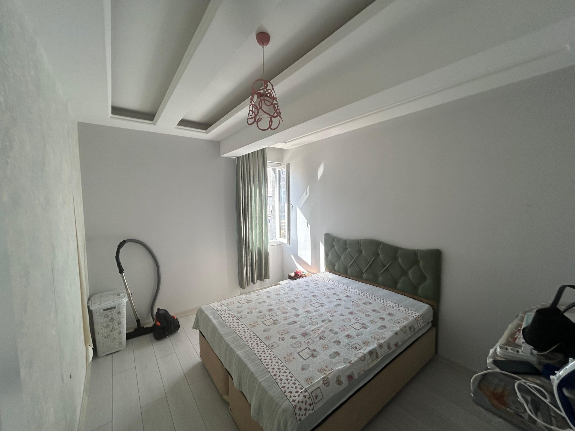 ÖZEL TASARIMLI  2+1 LÜKS KONUT 100 M NET ALAN , TEZGEL KALİTESİYLE SATILIK !