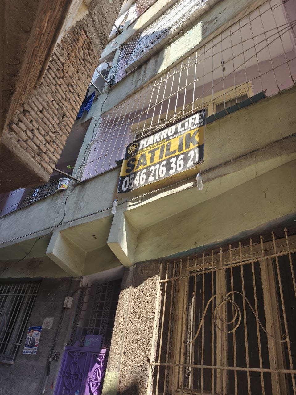 ULU CAMİ YANINDA SATILIK Z+3 KATLI BİNA TAMAMI SATILIK