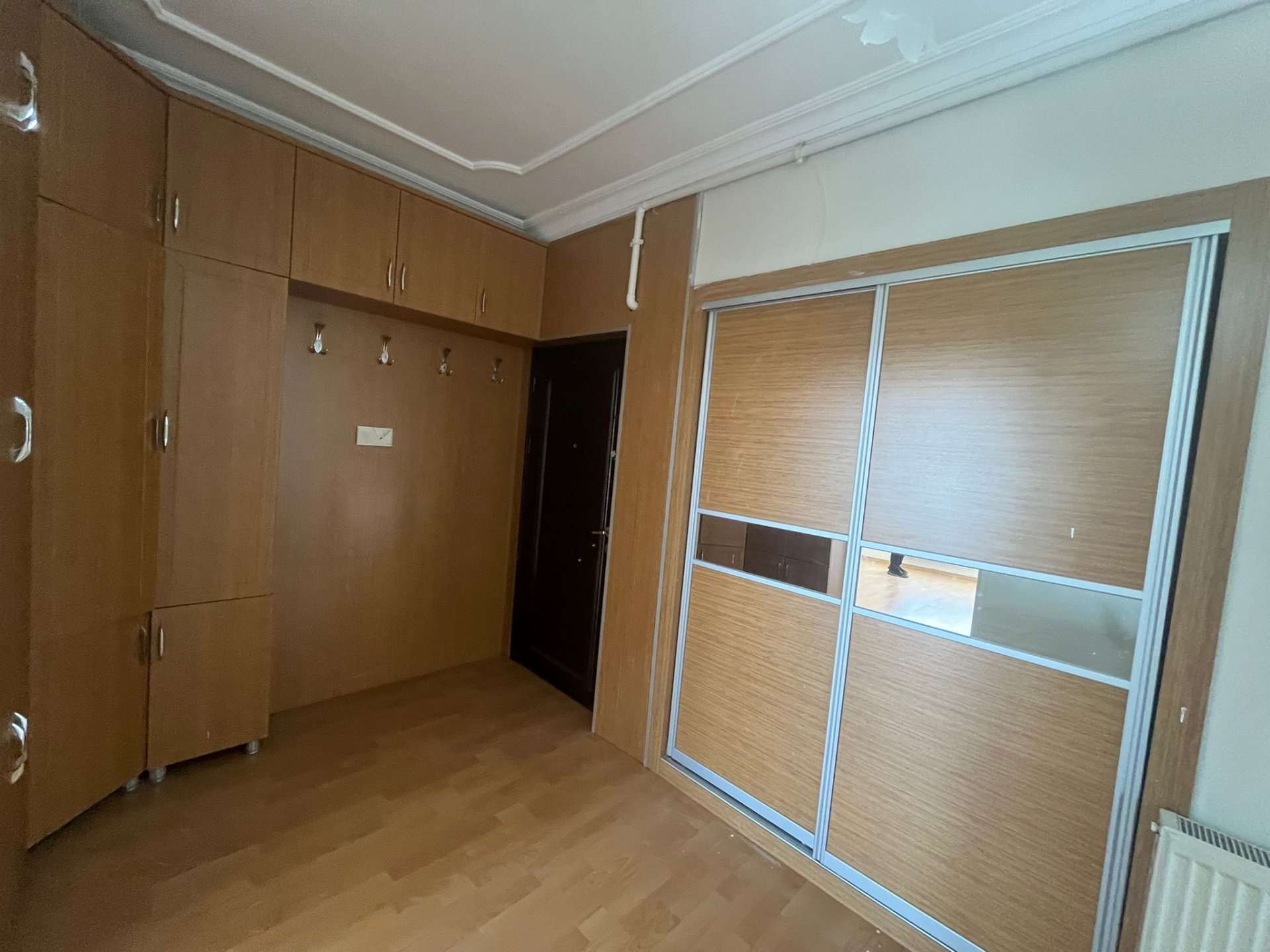 KAYAPINAR BELEDİYESİNİN YANI 3+1 KİRALIK DAİRE