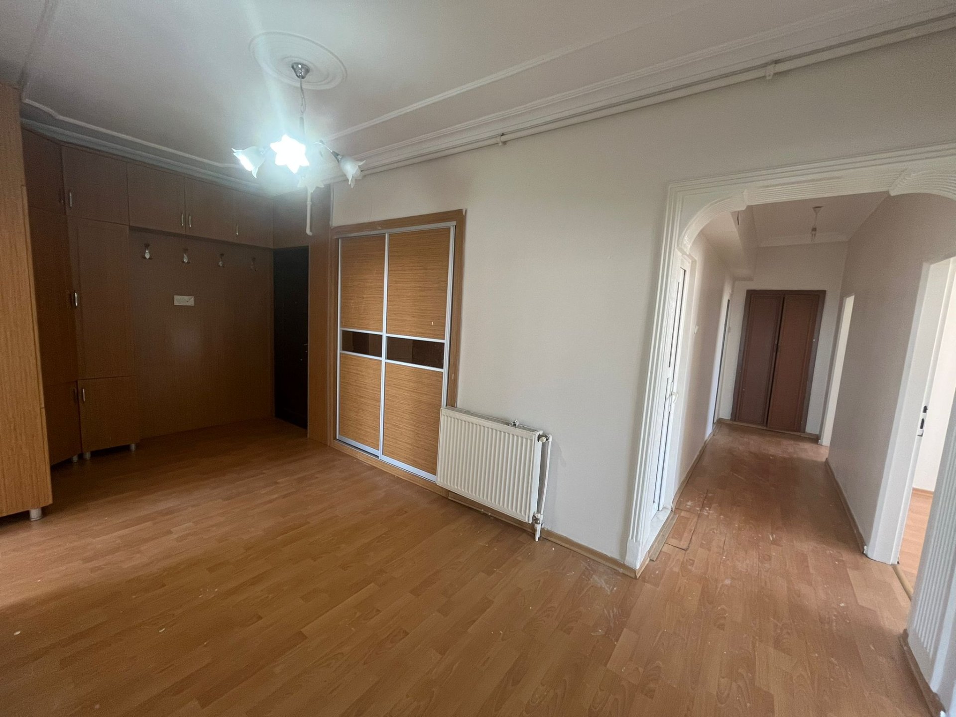 KAYAPINAR BELEDİYESİNİN YANI 3+1 KİRALIK DAİRE