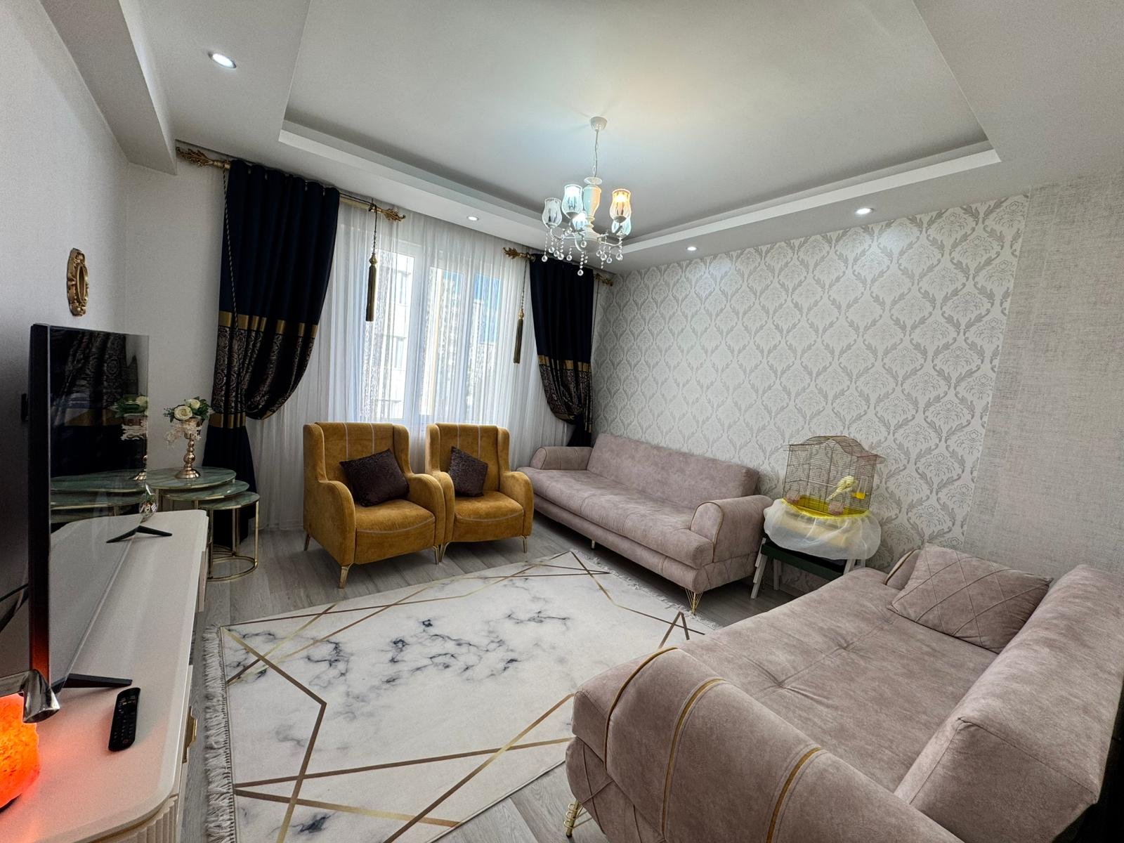  BAĞCILAR ARAM TİGRAN CD. VE SİVEREK CD. KESİŞİMİNDE ULTRA LÜX 3+1 DAİRE