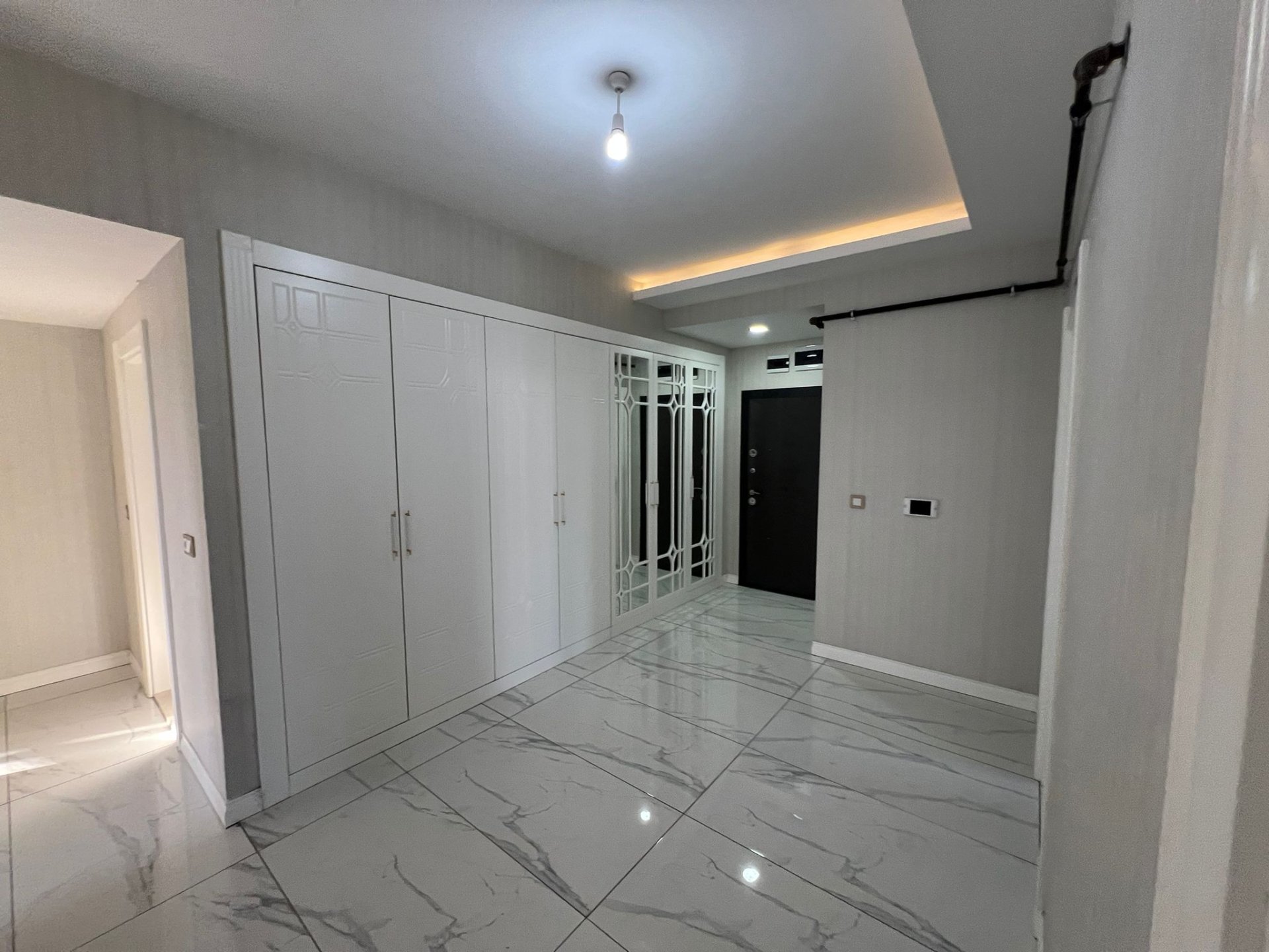 WİNSTOWN KARŞISI 3.5+1 ULTRA LÜX SIFIR AYARINDA