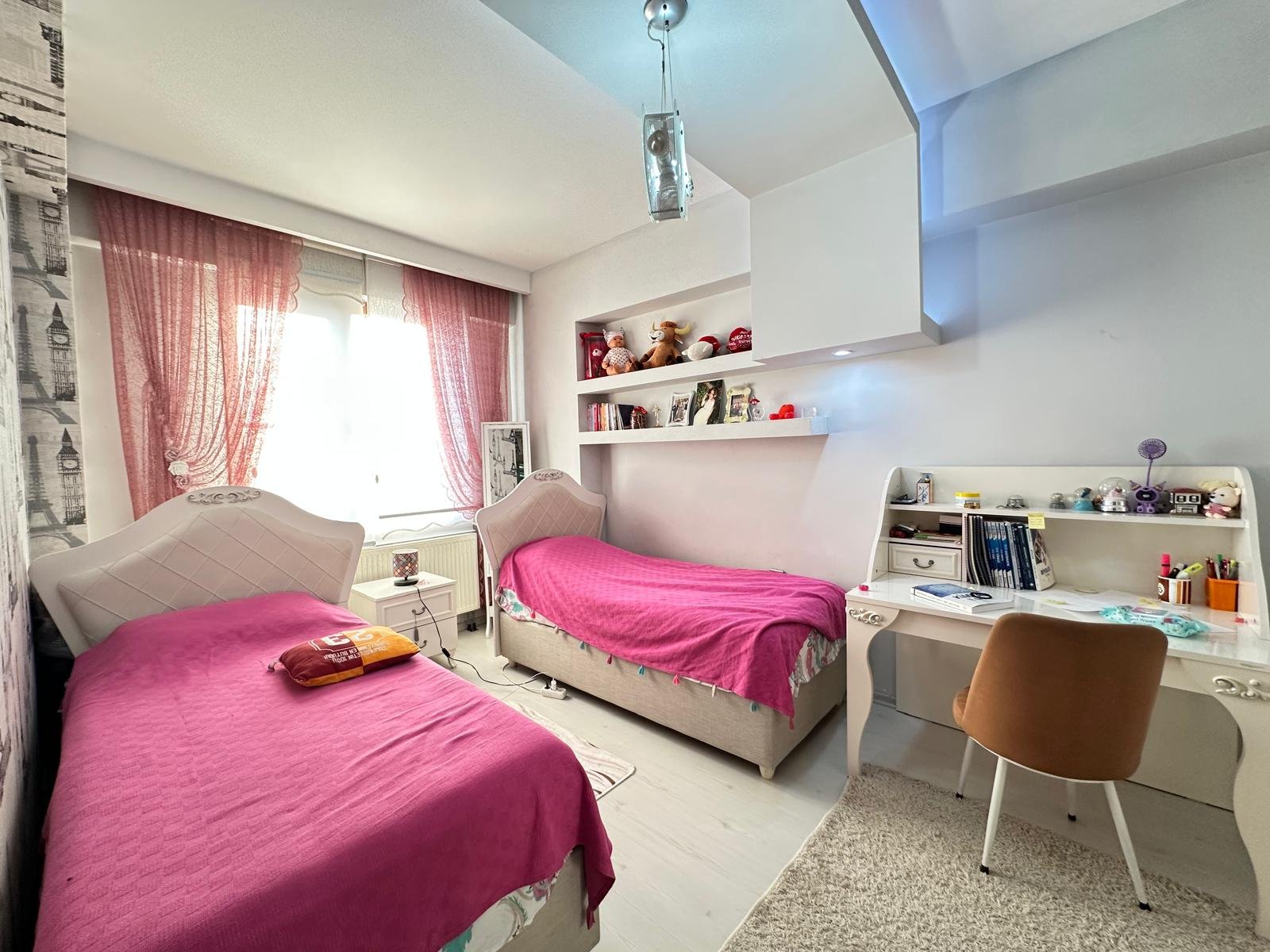 YETİŞEN ALIR' 75 CADDE ÜSTÜNDE 4.5+1 LÜKS DAİREMİZ SATIŞTADIR