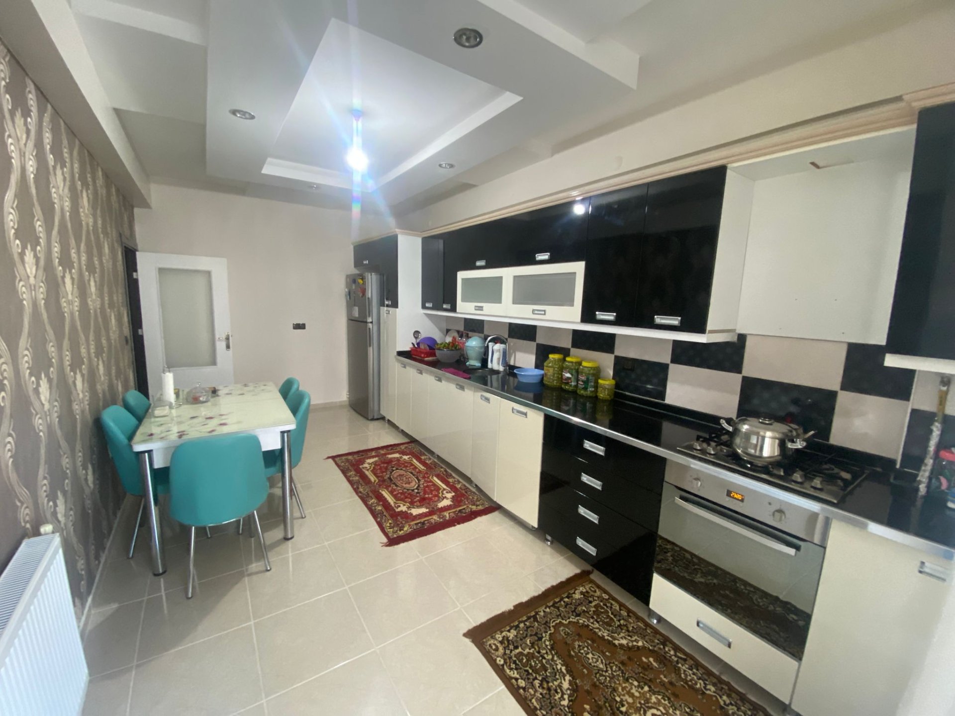 BAĞCILAR GÖLETLİ PARK CİVARINDA SATILIK 3+1 MASRAFSIZ DAİRE