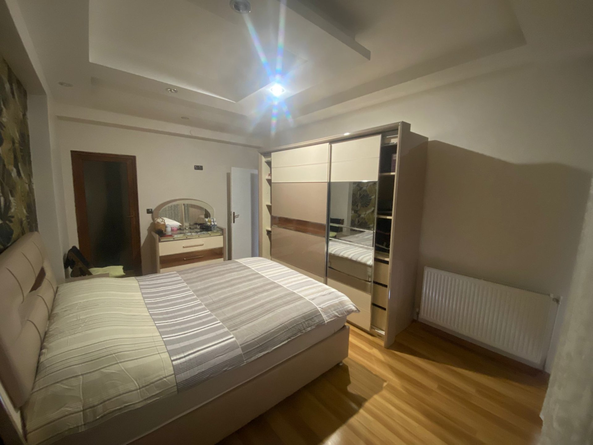 BAĞCILAR GÖLETLİ PARK CİVARINDA SATILIK 3+1 MASRAFSIZ DAİRE