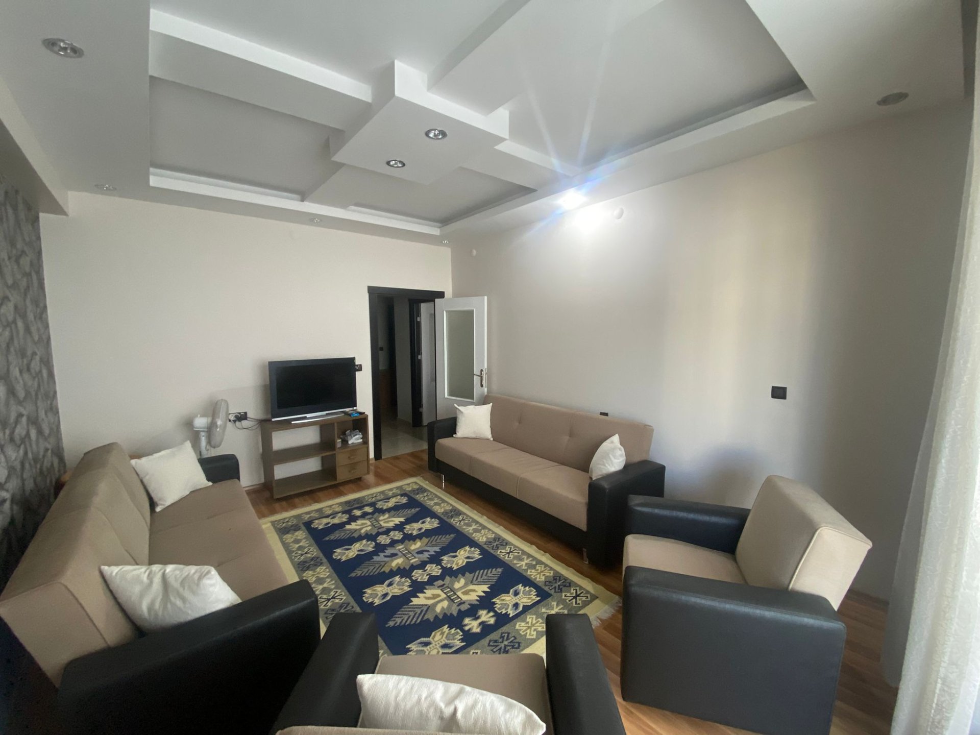 BAĞCILAR GÖLETLİ PARK CİVARINDA SATILIK 3+1 MASRAFSIZ DAİRE