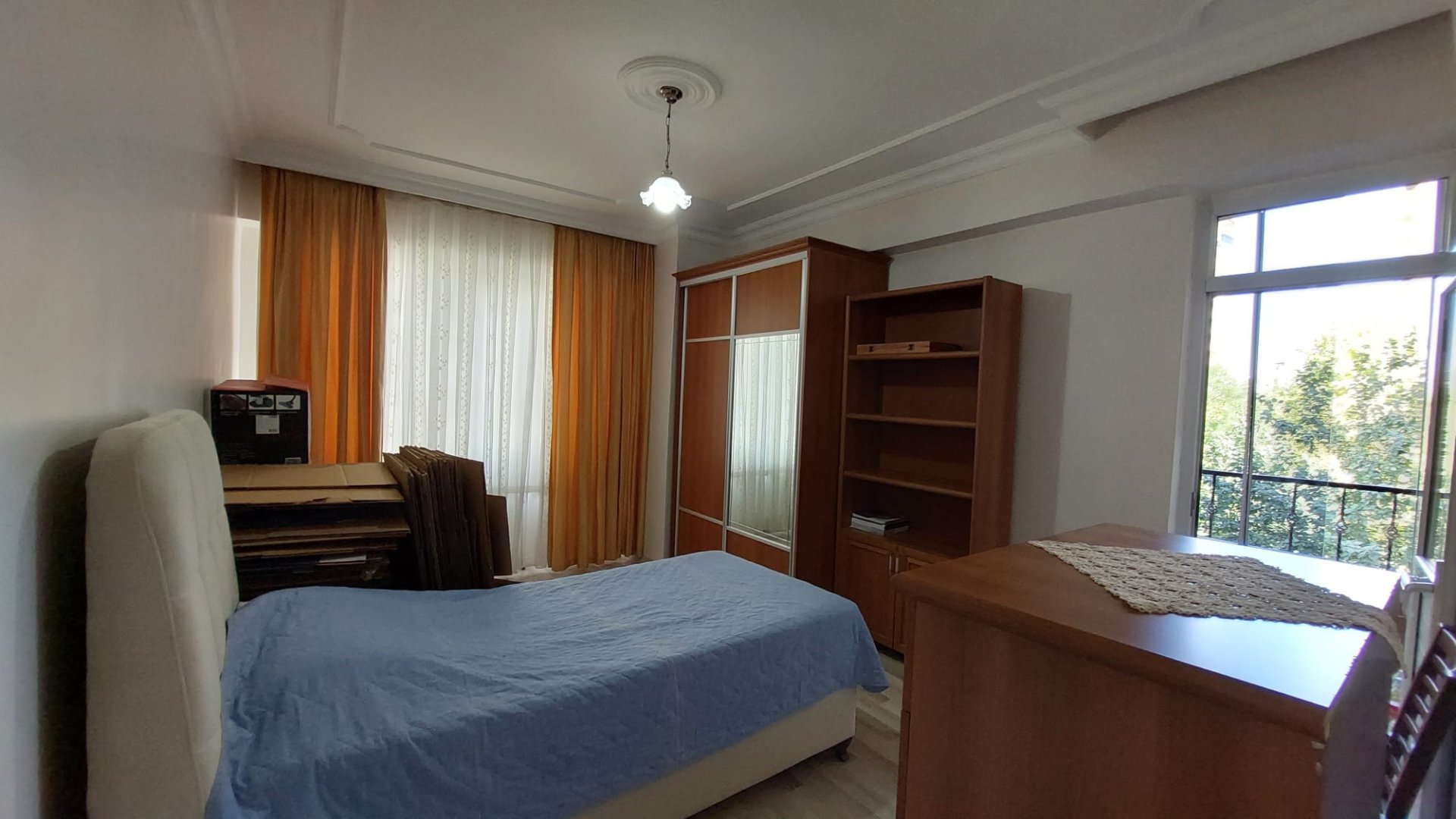 KAYAPINARIN KALBİ KENT MEYDANINA YÜRÜME MESAFESİNDE SATILIK FIRSAT 4+1 DAİRE