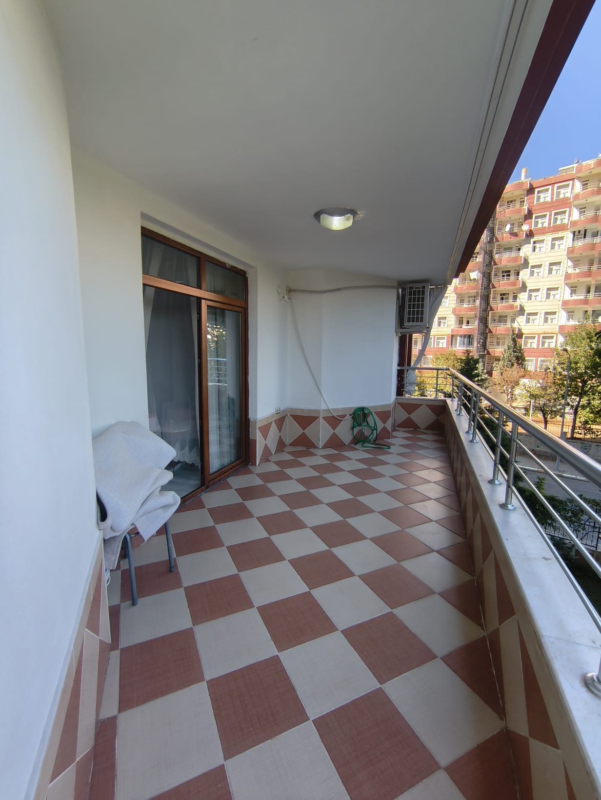 METROPOL CİVARI NURÇAY KALİTESİYLE , GENİŞ VE KULLANIŞLI 4+1 SATILIK DAİRE