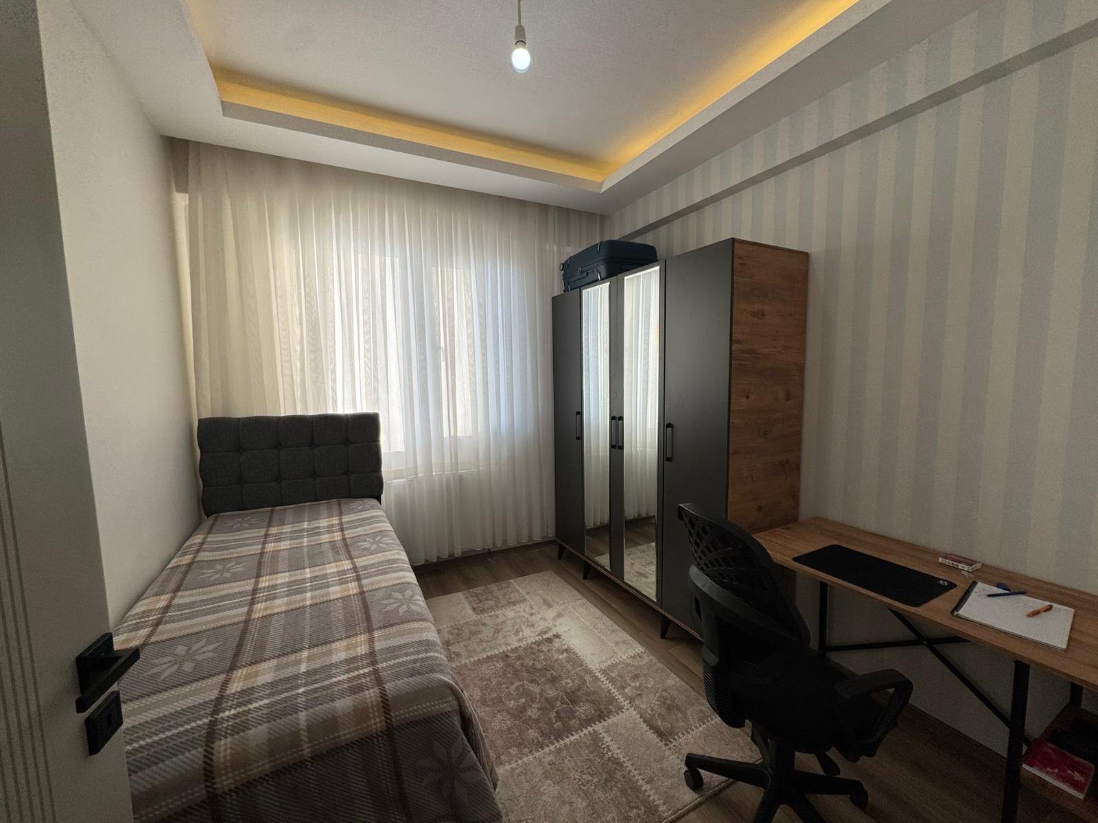 ÜÇ KUYULARDA RENSA KALİTESİYLE 3.5+1 LÜKS DAİREMİZ SATIŞTADIR