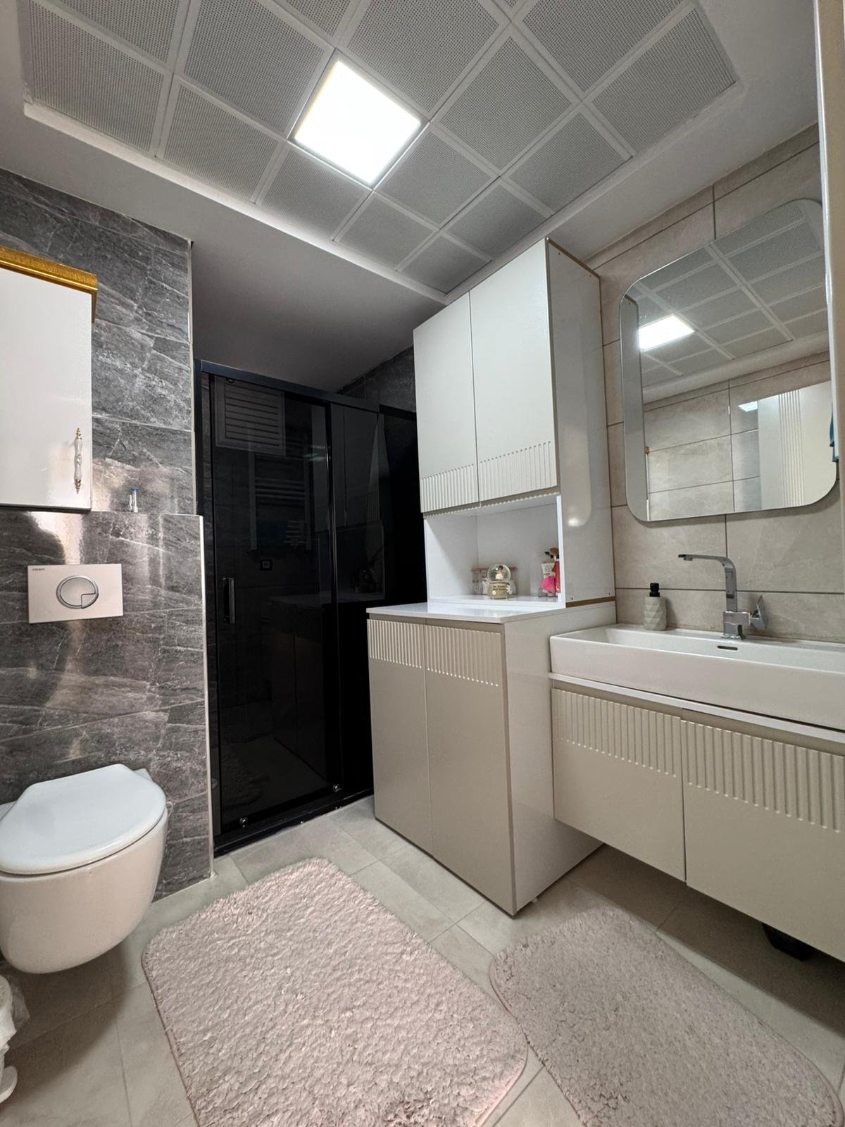 ÜÇ KUYULARDA RENSA KALİTESİYLE 3.5+1 LÜKS DAİREMİZ SATIŞTADIR