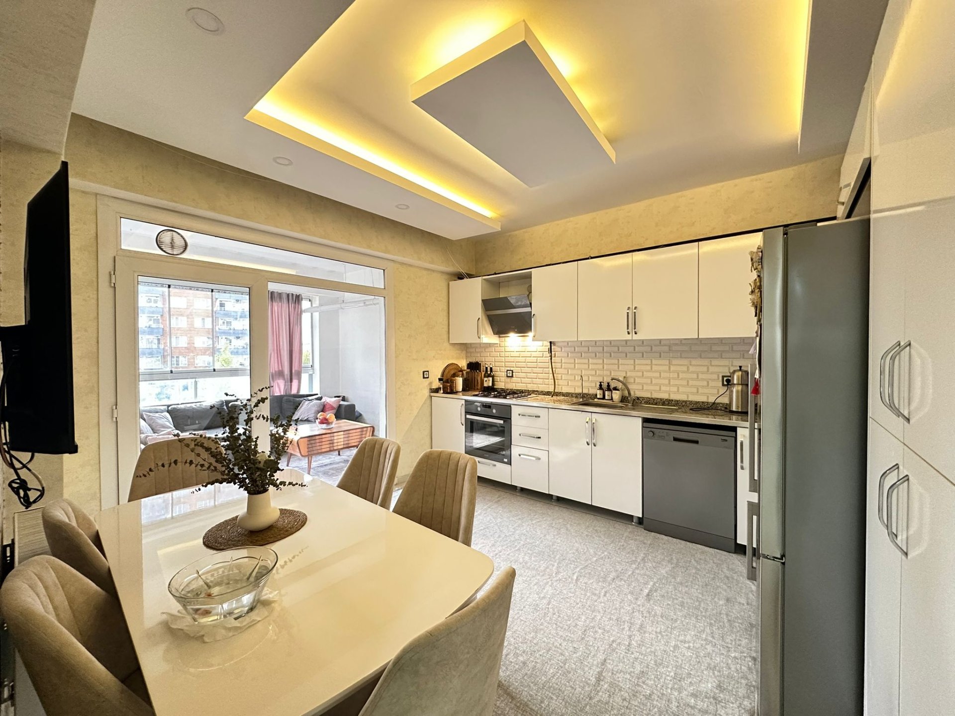 ACİL SATILIK BAĞCILAR HESKİF CADDESİNDE 3+1 LÜKS DAİRE