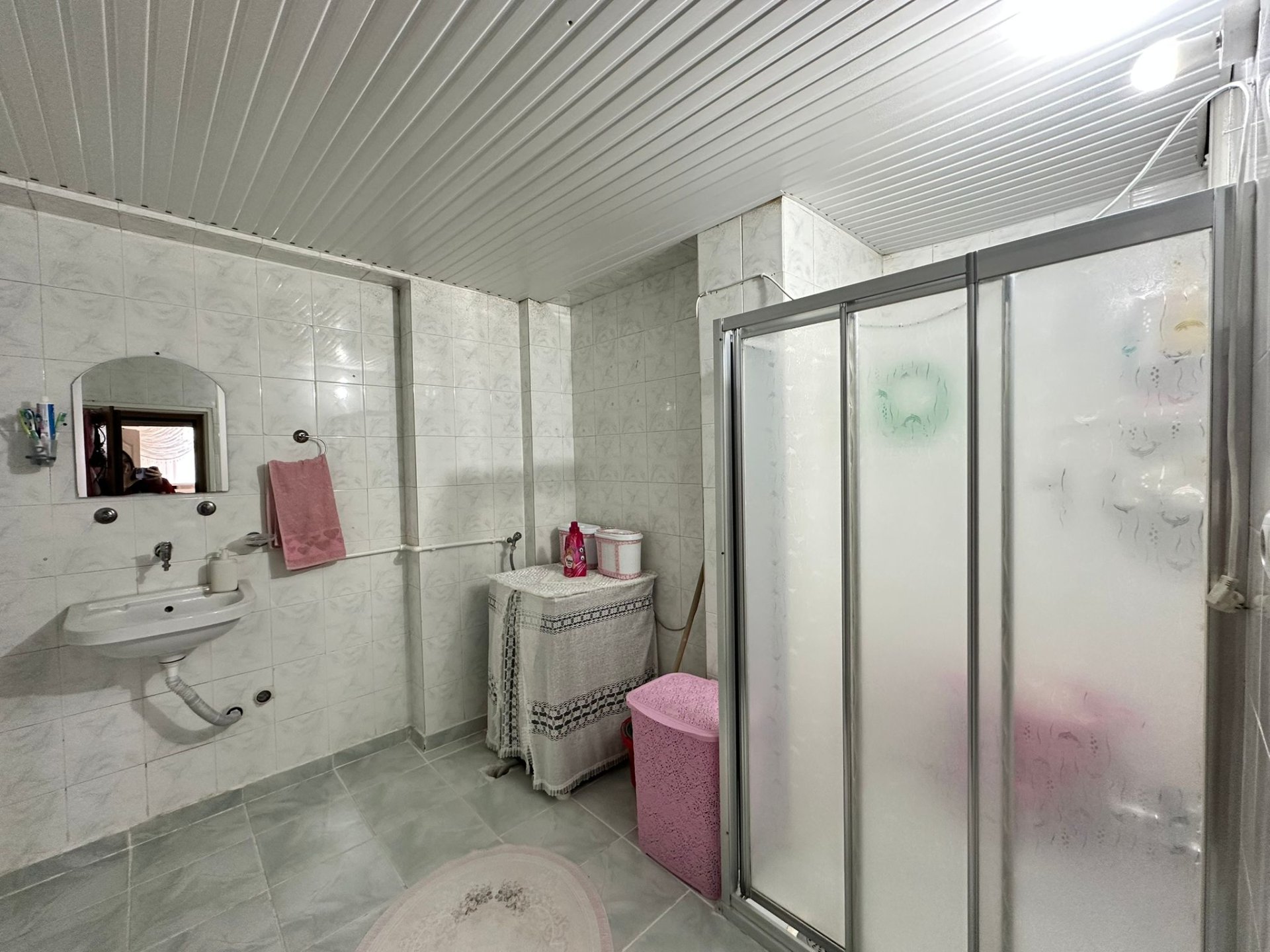 ACİL SATILIK KAYAPINAR VEHBİ KOÇ OKULU YANINDA 3+1 FIRSAT DAİRE