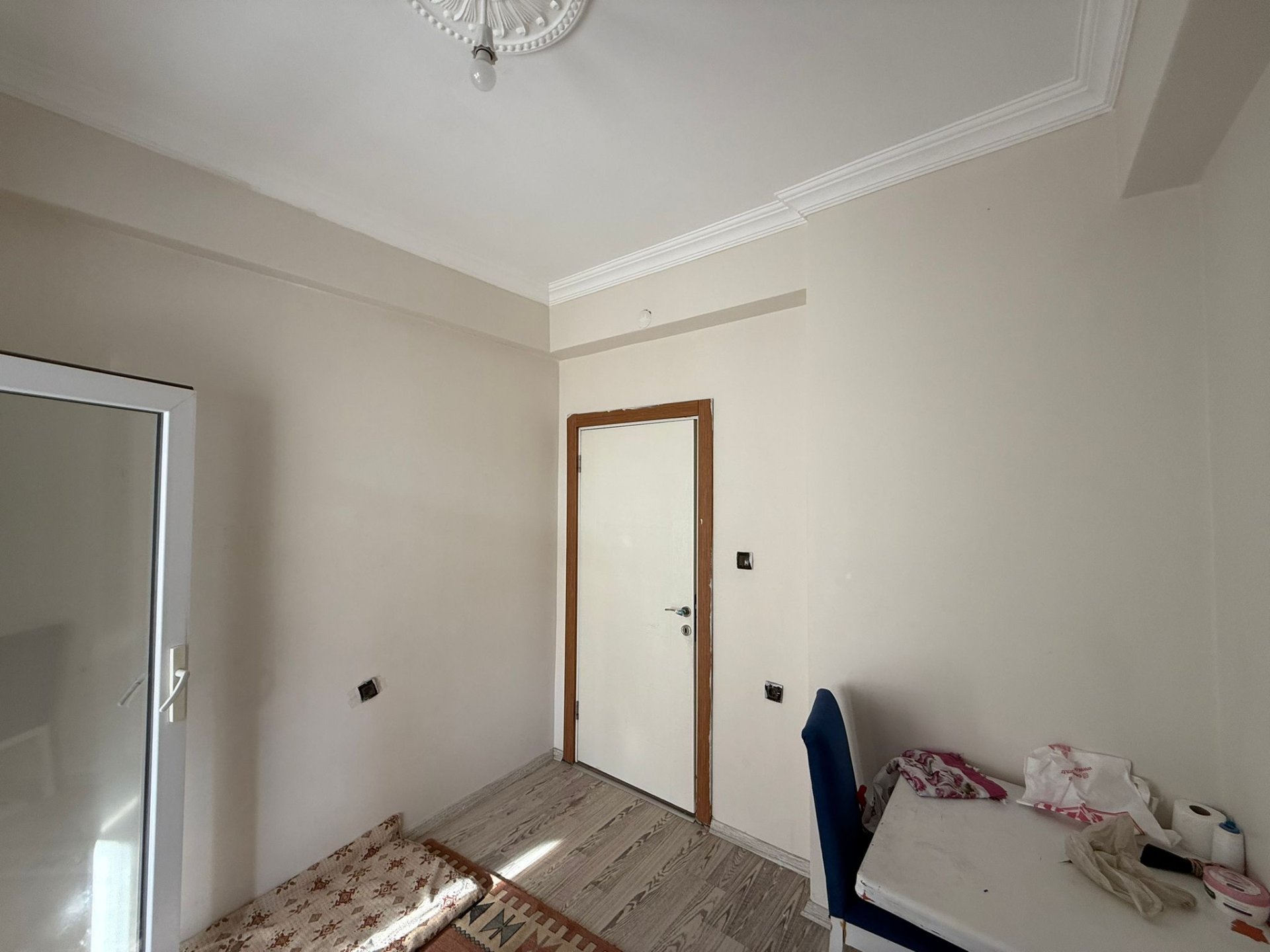 BAĞCILAR DEMETEVLER CİVARI 2+1 SATILIK DAİRE