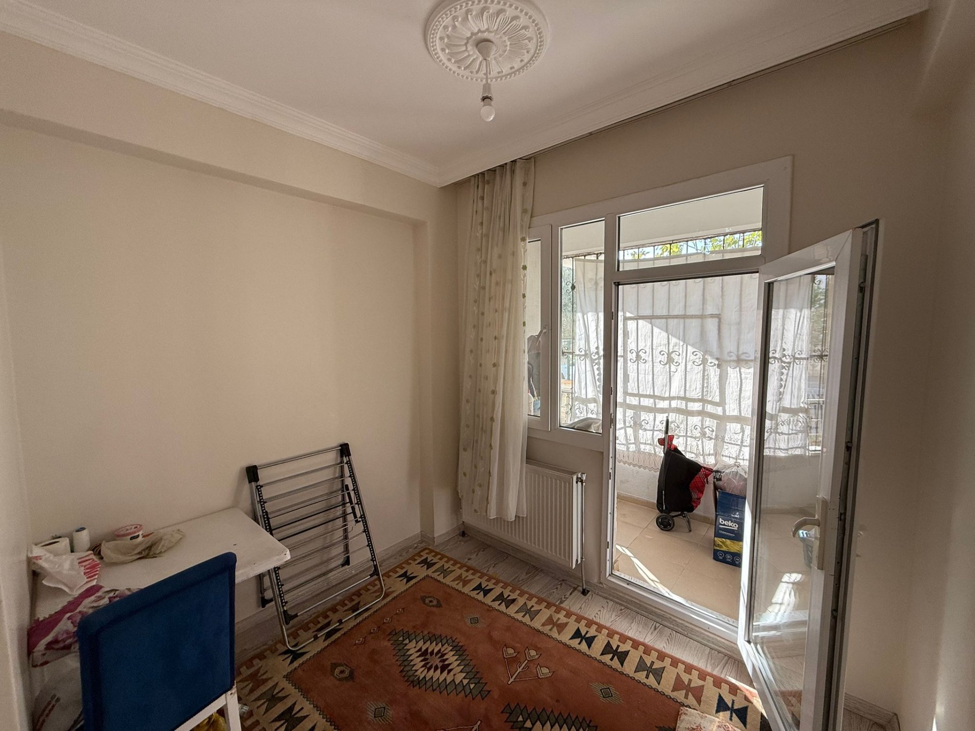 BAĞCILAR DEMETEVLER CİVARI 2+1 SATILIK DAİRE