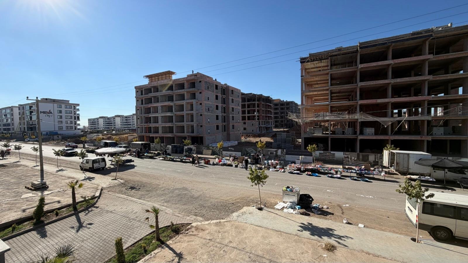 TEKNOKENT ARKASINDA HAVUZLU 3+1 SATILIK LÜKS DAİRE